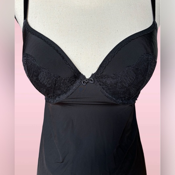 Victoria’s Secret Black Slip - Size 36C - Picture 2 of 12